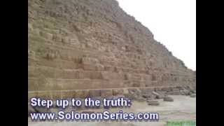 Building of the Pyramids in Egypt: A mystery or a hoax?