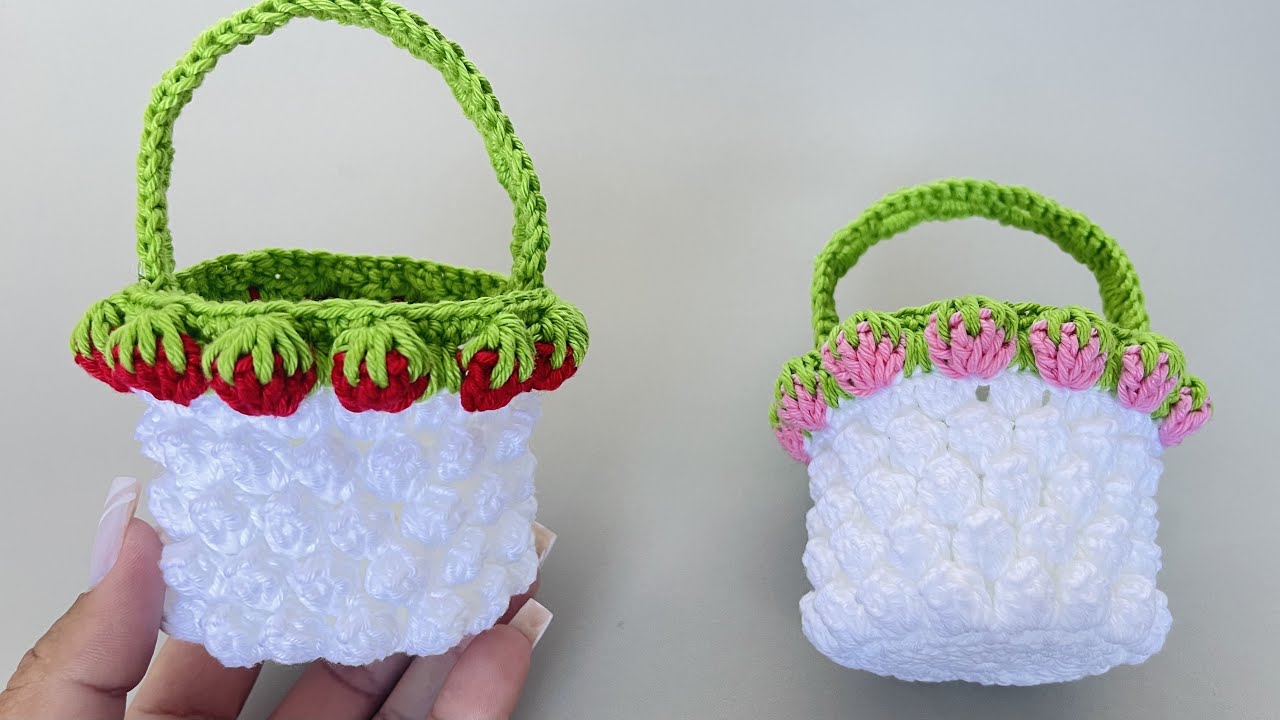 Cestinha porta bom bom em crochê moranguinho rápida e fácil vem aprender