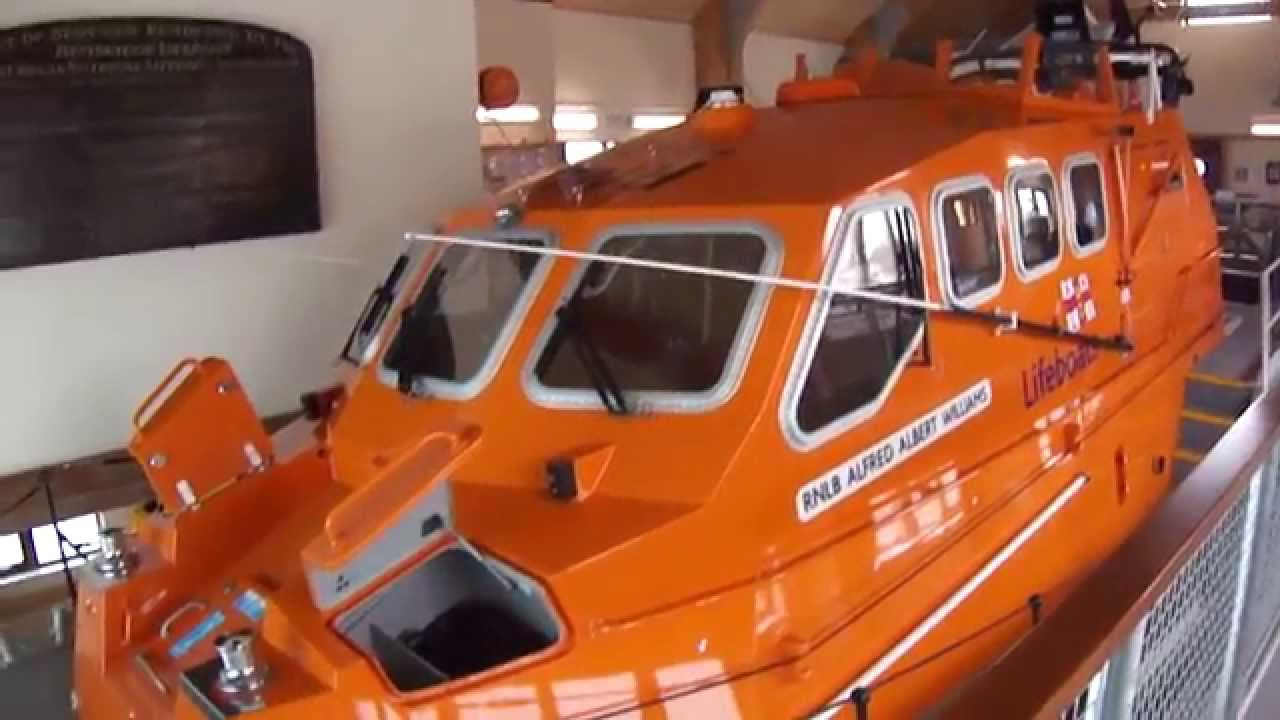📽 RNLB alfred albert williams - bembridge lifeboat - isle of wight