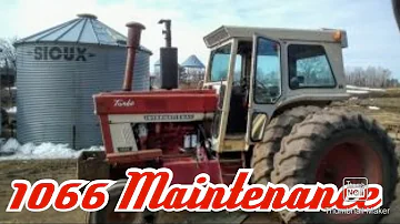 Kolik motorového oleje pojme traktor International 1066?