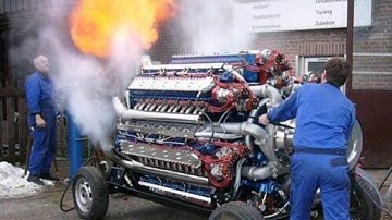 Mind-Blowing Pulling Tractor Startup, Huge Smokes & Fire up