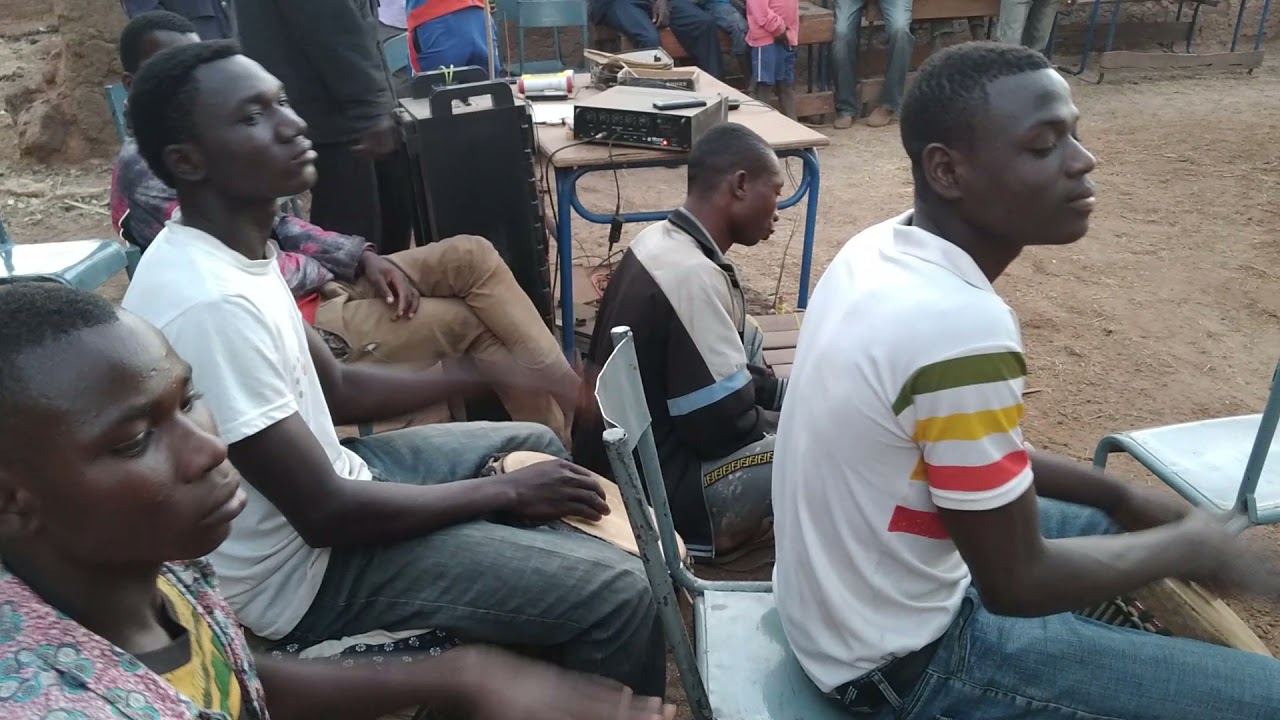 La veille du 8 janvier 2021 à Hanekuy pour le mariage de Hassa Pierre et Kalifahan Annabeth