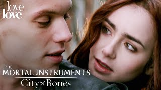 The Mortal Instruments: City of Bones | Clary Joins The Shadowhunter&#39;s World | Love Love