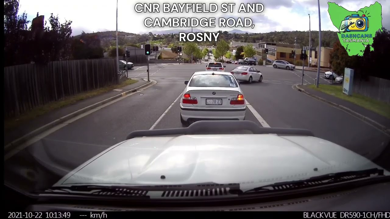 ROSNY: That is not how intersections work : PRETENTIOUS ENTITLED .... (choose your own swear word) 😁