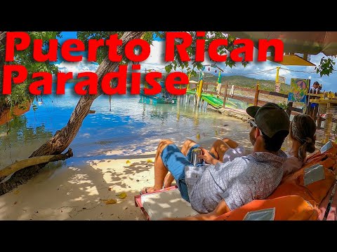 Puerto Rican Paradise at Gilligan's Island - S5:E38