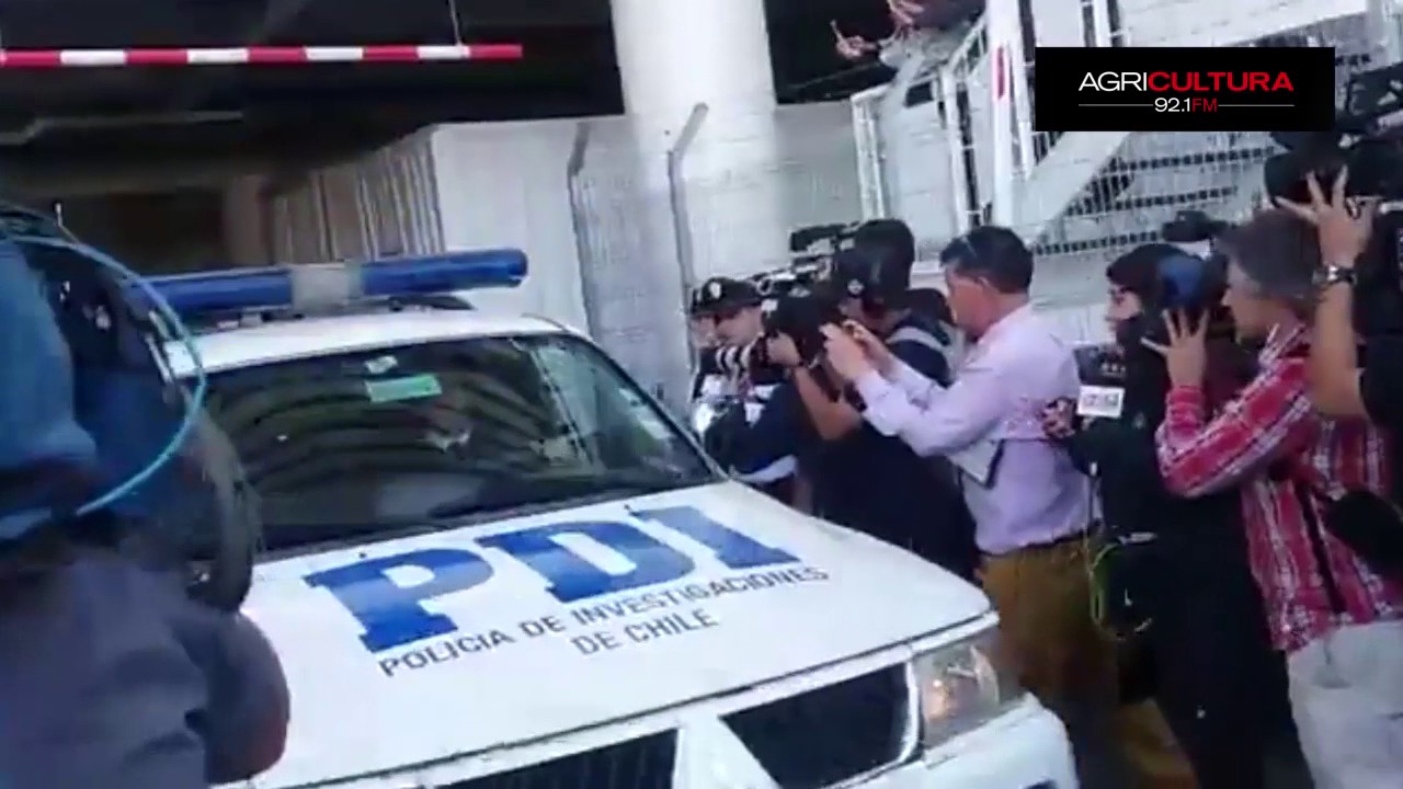 Así fue la llegada y salida de Rafael Garay desde el Aeropuerto Arturo Merino Benítez fútbol de guatemala