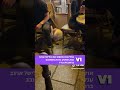 איפה אליס?! ארנב ענק מסתובב ברחובות פריז #v1