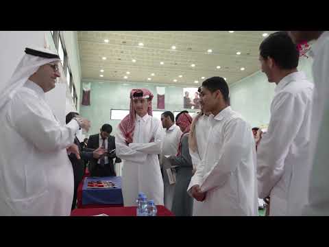 لقطات من مشاركة وزارة العمل ممثلة في إدارة توظيف القوى العاملة الوطنية بالمعرض المهني الجامعي الاول