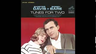 Out Of Our Minds - Skeeter Davis & Bobby Bare