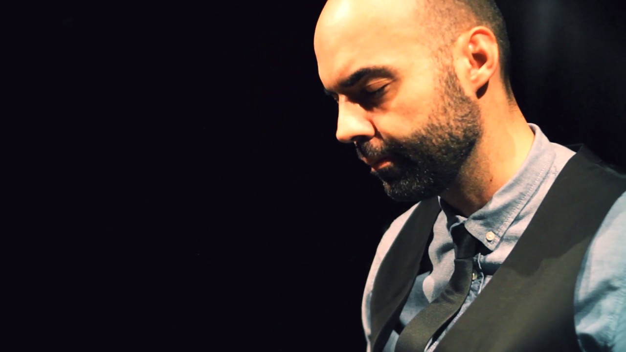 Dino Saluzzi: Gorrión (Branko Džinović, solo bandoneón)