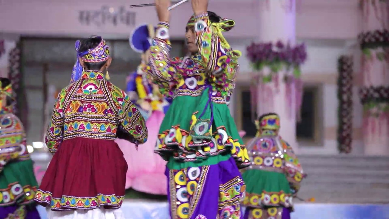 Amazing Maniyaro Raas Performance by Gurukul Student || Bhavnagar Gurukul Opening Ceremony || Part 3