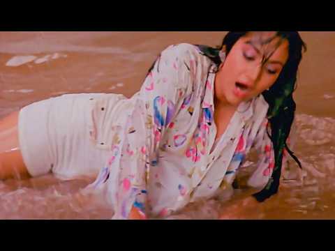 बड़े से अजगर ने किया हीरोइन पर हमला - Bollywood Movie Hit Scene - Loha Movie - Part 6