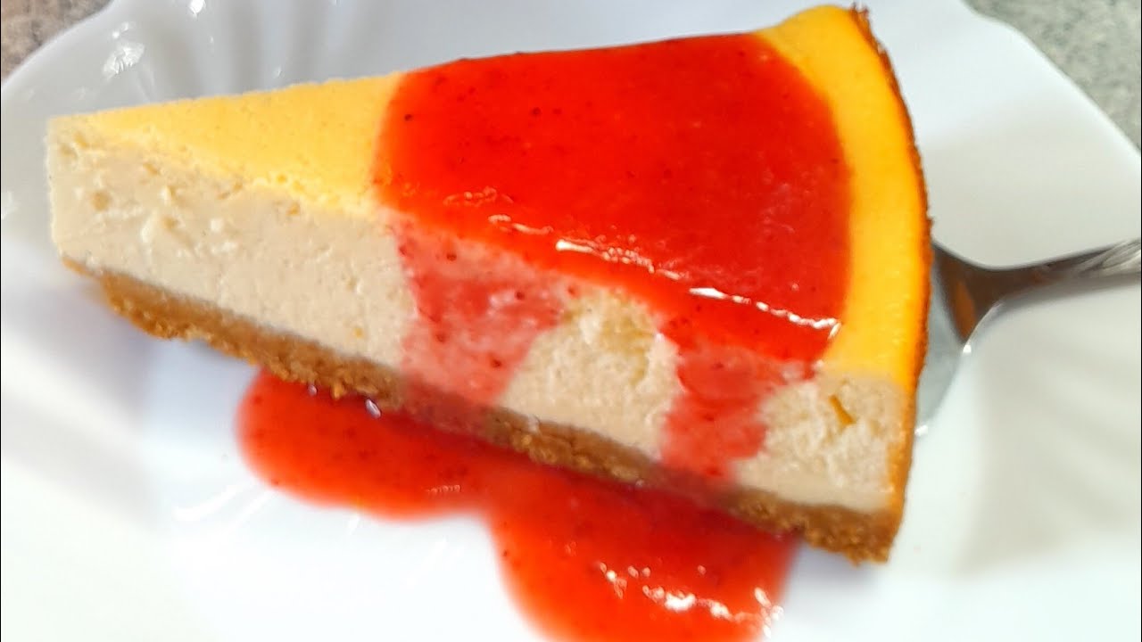 einfacher cremiger NY Cheesecake /Käsekuchen mit Erdbeersoße 🍓🥰 - YouTube einfacher cremiger NY Cheesecake /Käsekuchen mit Erdbeersoße 🍓🥰 - YouTube