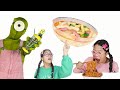 Korean melon 마라탕 미트볼 미니언즈 ㅁㅁㅁ#shorts #twinroozi  #mukbang