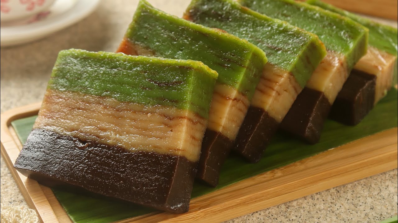 Kue tradisional dari Palembang Engkak Ketan | Lapis legit dari tepung ...