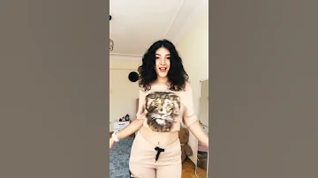 Afghan Tiktok 🧏🔥 رقص سکسی🔥میده مال ایرانی🔥جان بلرزان