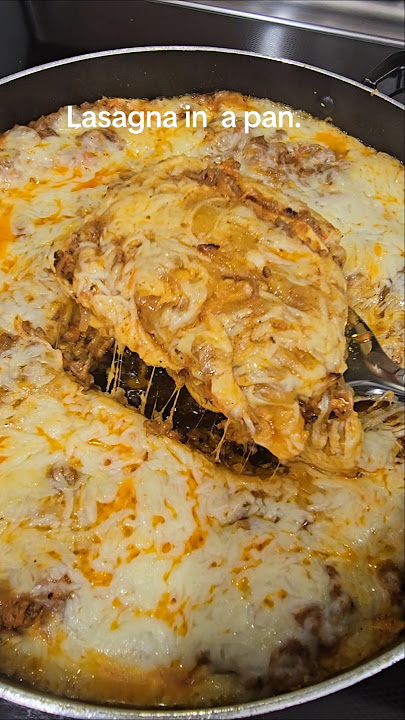 Lasagna in a pan. #yolia #food #cooking ##recipes #easyrecipe #beef #lasagna.