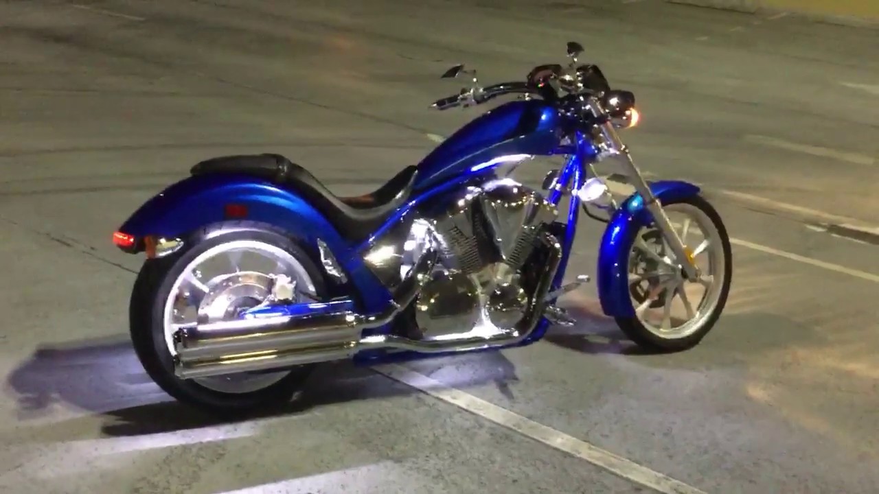 2012 Honda fury  W/Boss MC420B Audio Speakers And LED Light Set