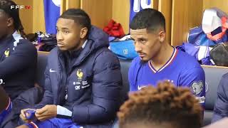 Causerie de Didier Deschamps et de Florian Thauvin au vestiaire à la mi-temps de France Azerbaïdjan 