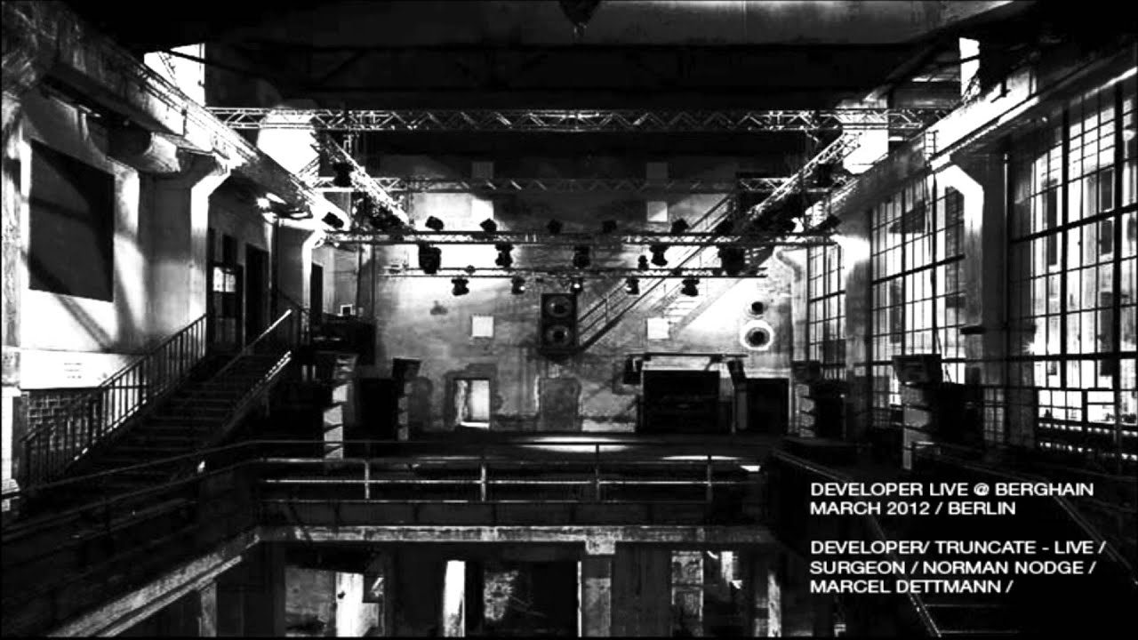 xxx chat Berghain klubb i berlin xxx chat Berghain klubb i berlin