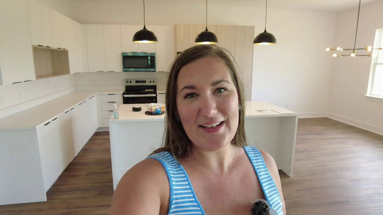 Cinematic tour: Beverly Hills Florida Golf Course New Construction For Sale MLS#851939