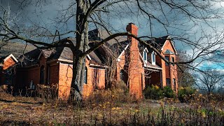 ABANDONED Millionaire's Tennessee Mansion