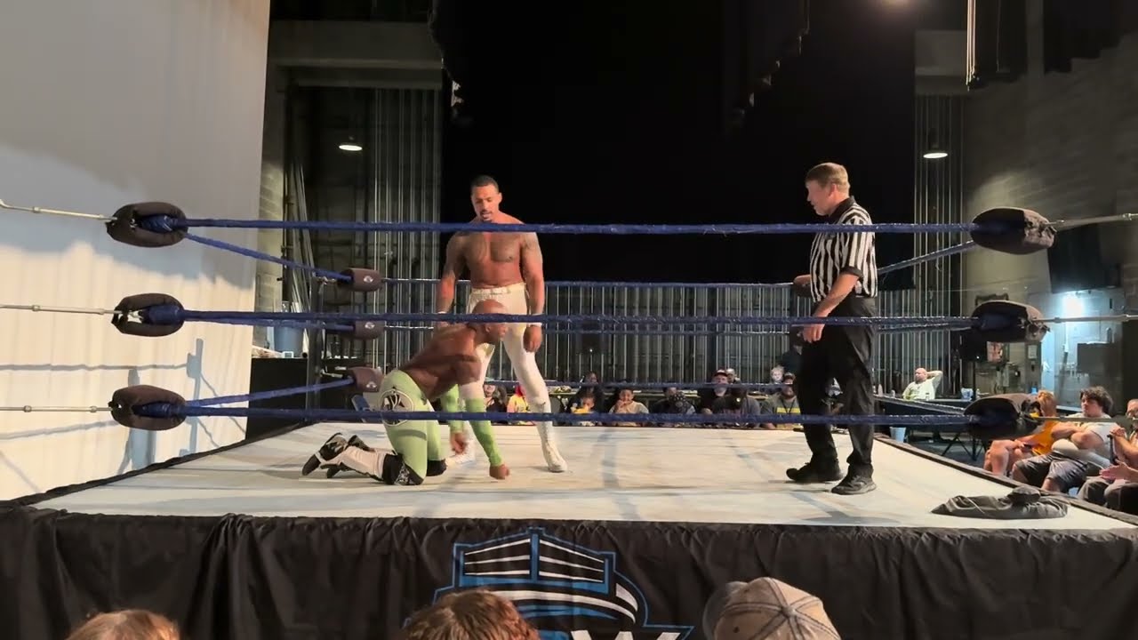 FEATURE MATCH | Jackson, TN | Dorian Vain vs Shawn Hoodrich