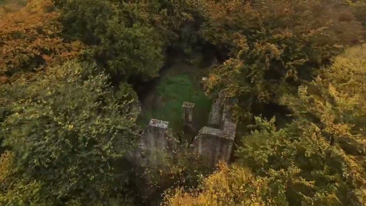 Drohnenflug über die Burgruine Schönstein – Herbstzauber in Hessen