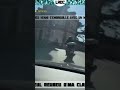 Nas das  mohamed henni sembrouille avec un motard qui la doubl sans sortir son pied 