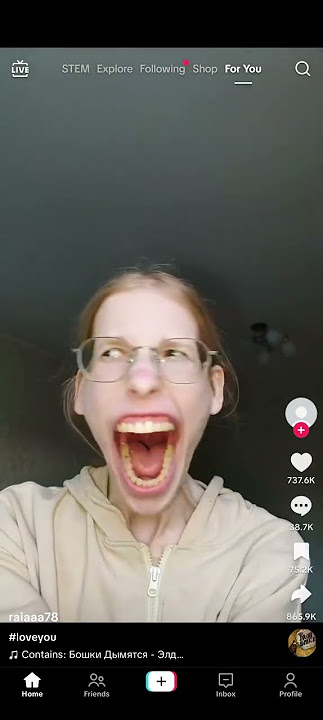 Big Mouth Russian Girl (miming)