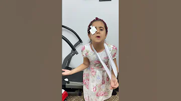 عيني واوا ايدي واوا Shorts 