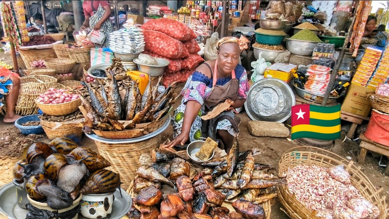 African Market 10 Shopping in Togo. Cost of living in West African