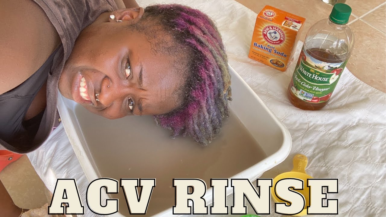 How to do your first ACV rinse on starter locs - YouTube