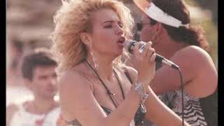 Download Lagu Marcia Freire 96 MP3