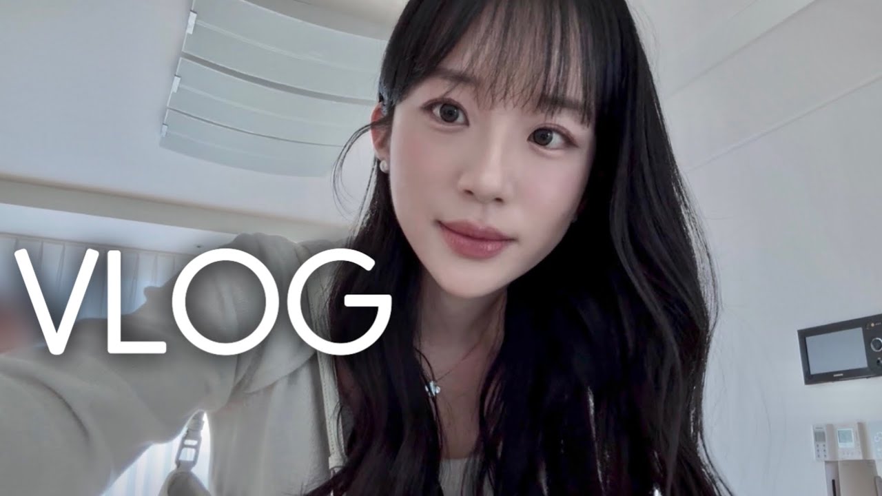 [vlog] 고등학교 교사 브이로그 | 자주 쓰는 향수 소개 | 운동하고 건강 집밥 해먹기(진서연 야채찜🥕)| 벚꽃시즌 시작🌸| 새로 팝업 구경 그리고 행궁동 카페 투어