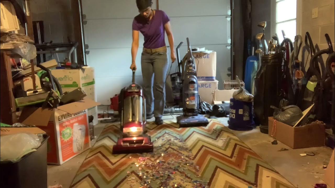 Hoover windtunnel bagless twin chamber vs Bissell cleanview ii deluxe