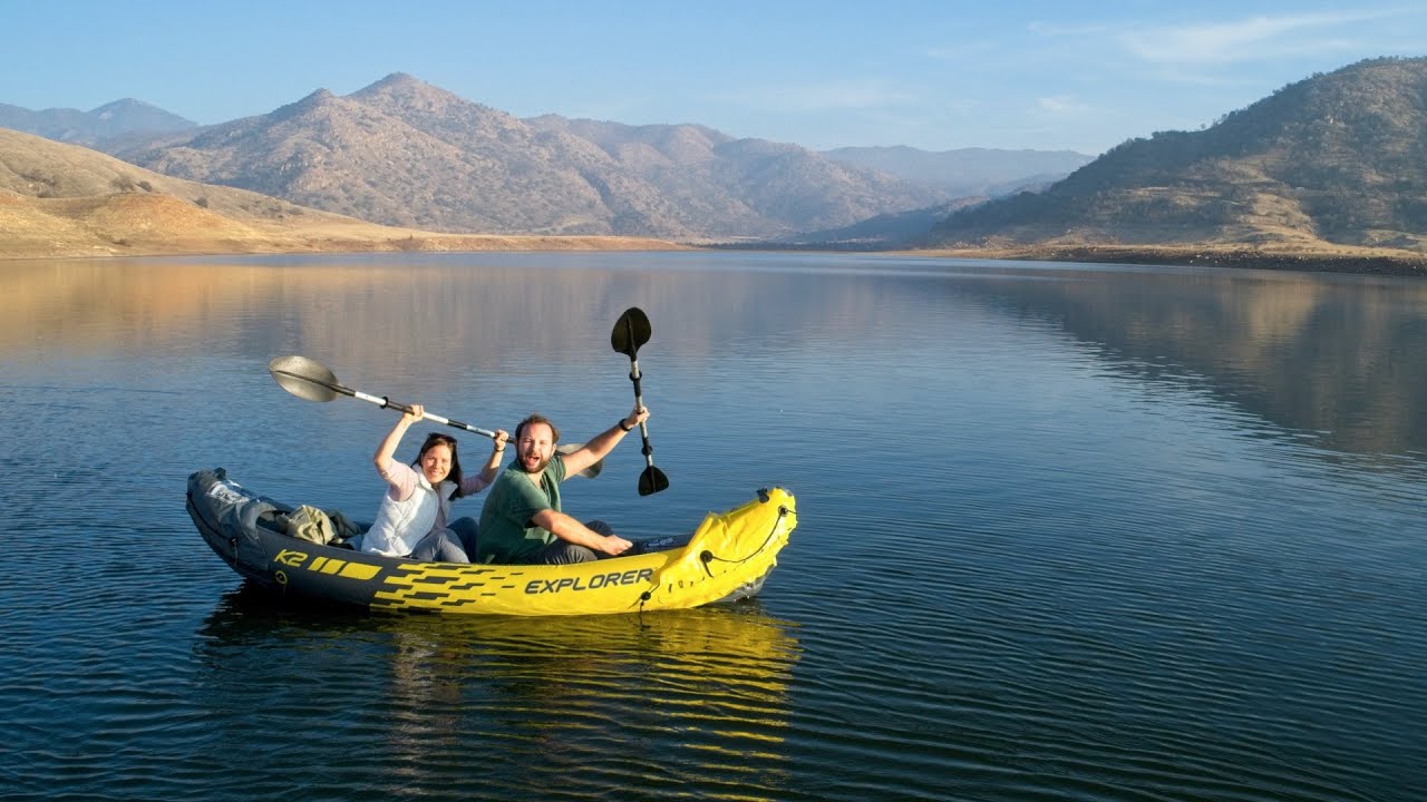 Kayaking in Lake Kaweah