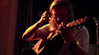 Calum Graham In Concerto Al Six Bars Jail - 1.4.17 - The Channel Unplugged