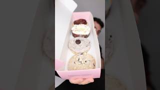 Rating Crumbl Cookies! 🍪 #crumbl #crumblcookies #crumblreview #foodreview