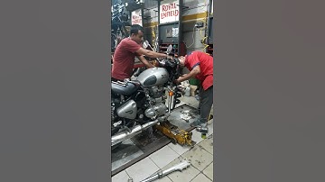 handle t change | classic 350 bs4  #viral #shorts #royalenfield royale