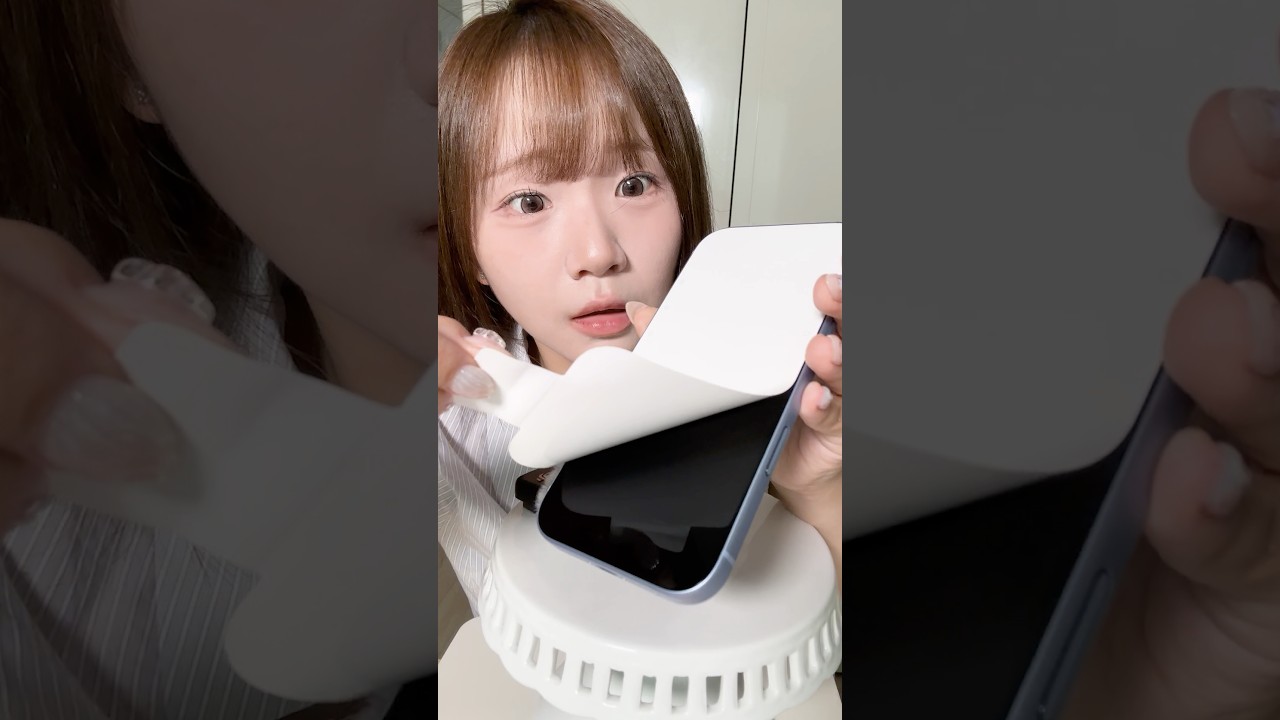 광기의 쾌감 쩌는 아이폰18프로 언박싱 asmr 썸네일