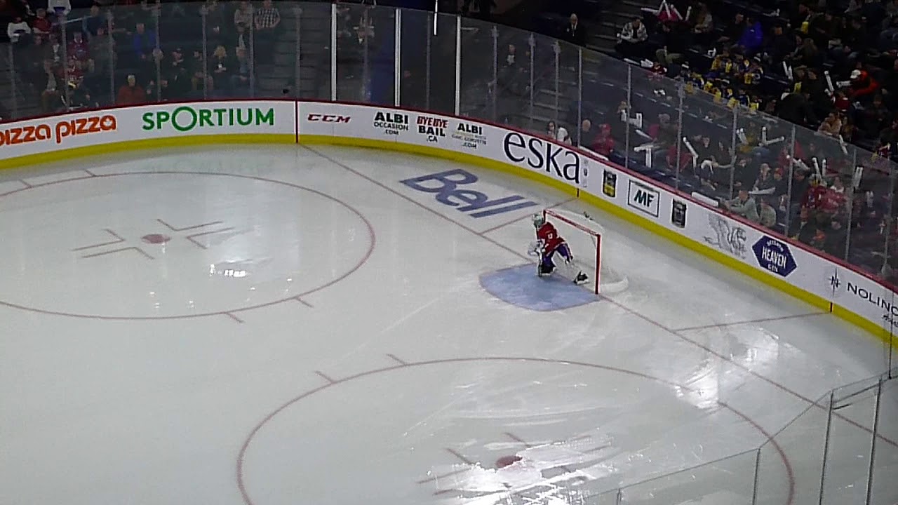 Laval Rocket goalie Connor LaCouvee gets ready prior to the 2nd period vs. Hershey Bears 4/6/19