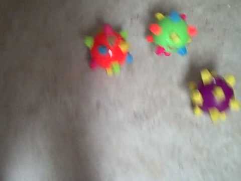 Giggle'n Rocks (bumble balls) Giggle'n Rocks (bumble balls)