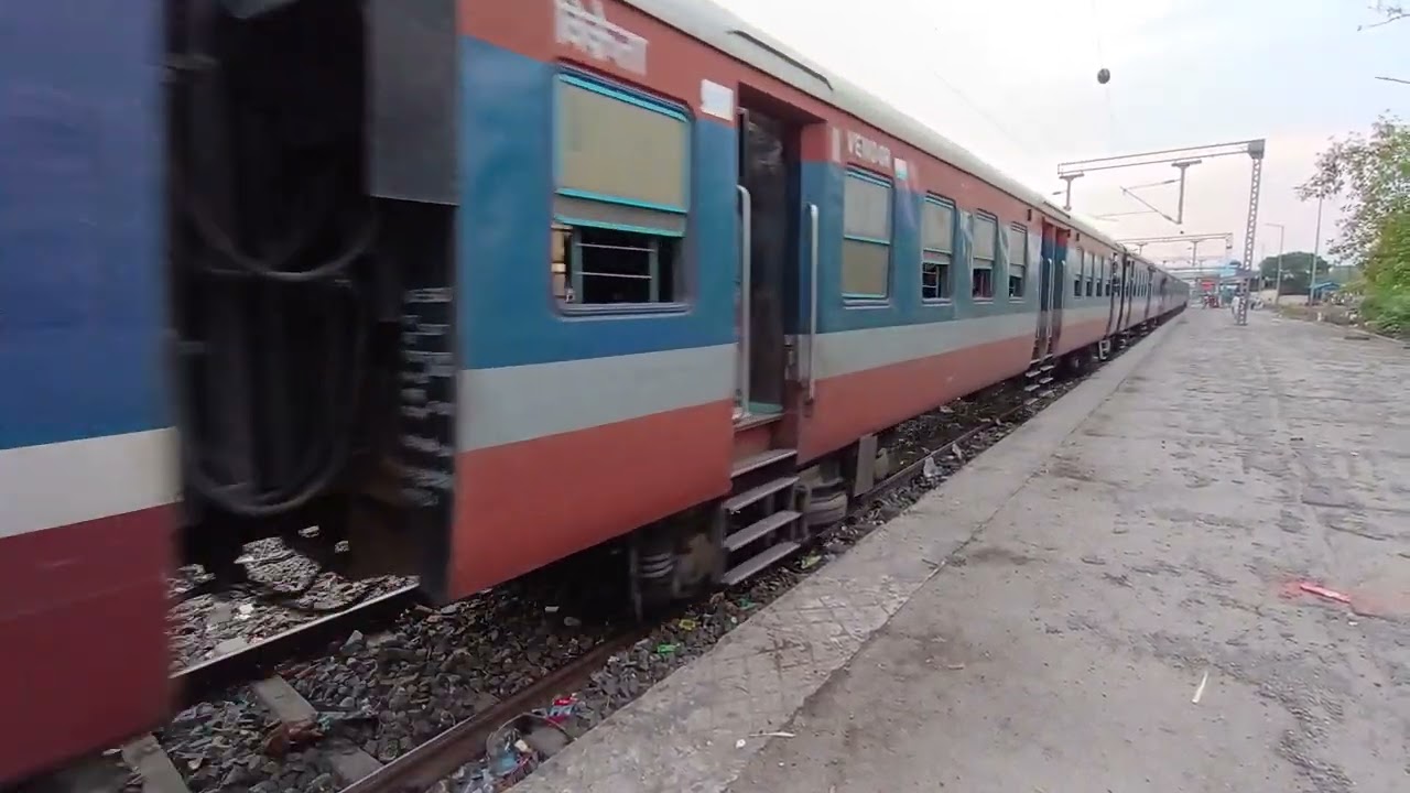SILIGURI TOWN || SILIGURI ICF Express Train Indian Railways Simulator