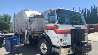Autocar WX64 ~ Heil Rapid Rail Garbage Truck