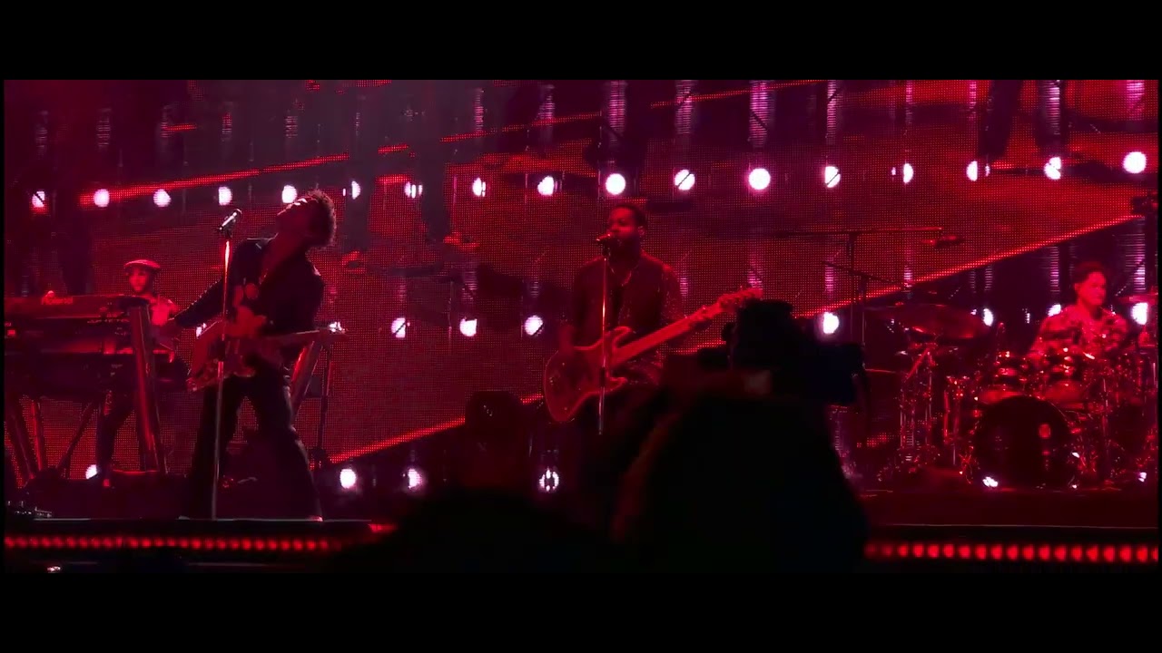 2022/10/15 Bruno Mars - Grenade live in Allianz Stadium Sydney