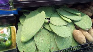 ALOEVERA, CACTUS, ASPARAGUS SOLD IN A GROCERY STORE IN AMERICA