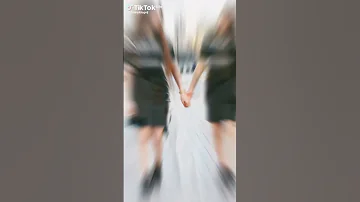 لانا ولين اتنين اخوات اشقيه 