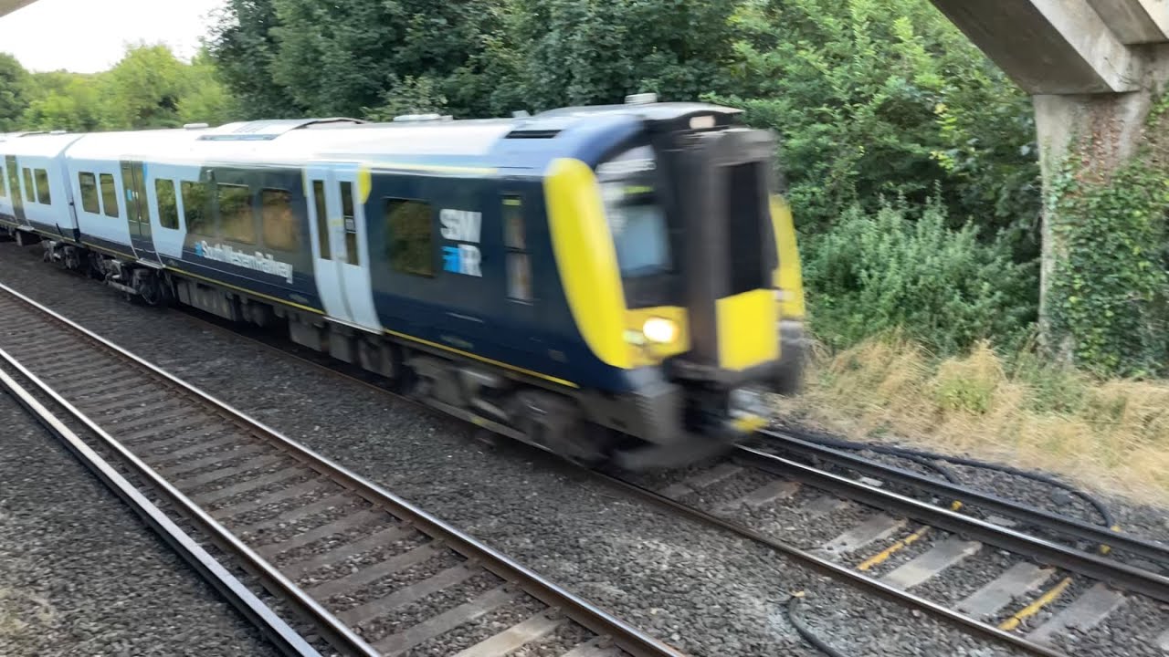 Class 450 + 444 Desiro | 450095 + 444032 | South Western Railway
