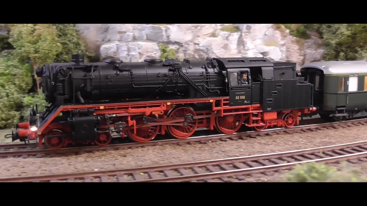 Liliput BR 62 digitalisieren, ESU Decoder und LEDs einbauen